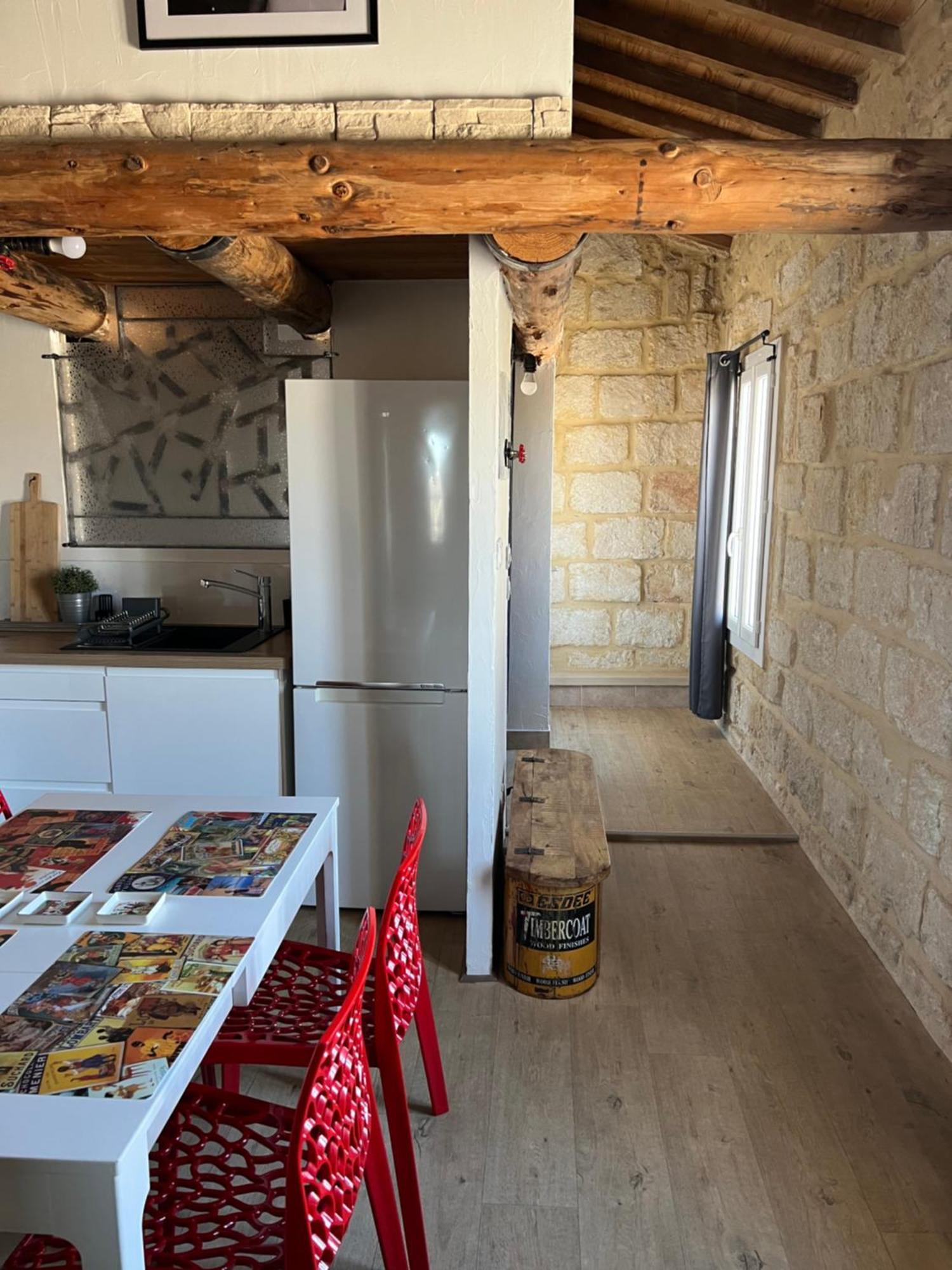 Lou Mireio Apartment Aigues-Mortes Exterior foto